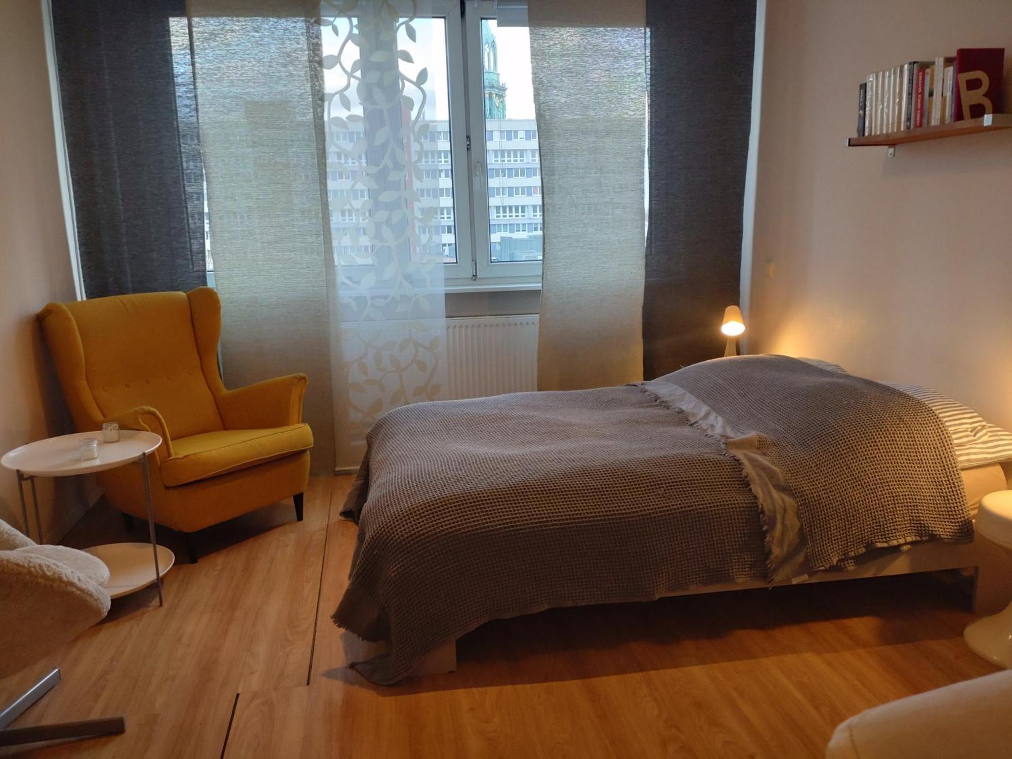Mitte Von Mitte - Blick Auf Den Turm Apartamento Berlim Exterior foto